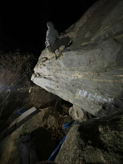 Choppy Omega v7, Clear Creek Canyon - Beta Video from cmclimbs