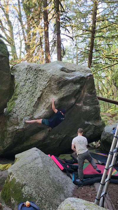 The Reckoning Stand v10, Squamish - Beta Video from CarsonClimbs