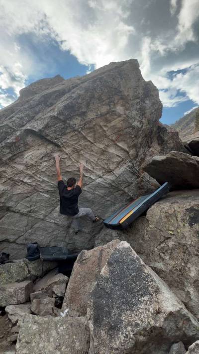 Face Off Right v8, Little Cottonwood Canyon - Beta Video from routesetter