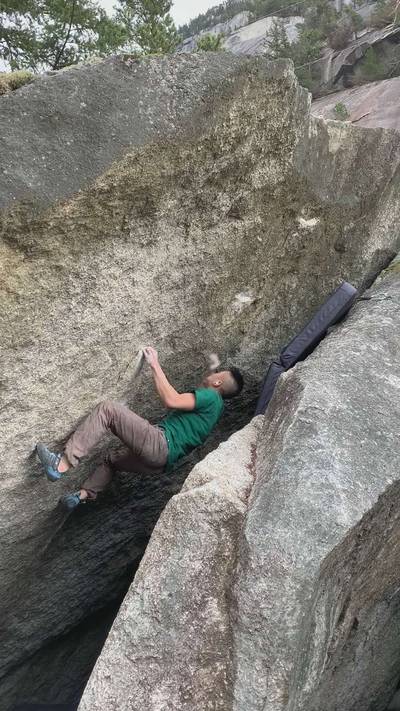 Frontside v12, Squamish - Beta Video from Ivanluoo