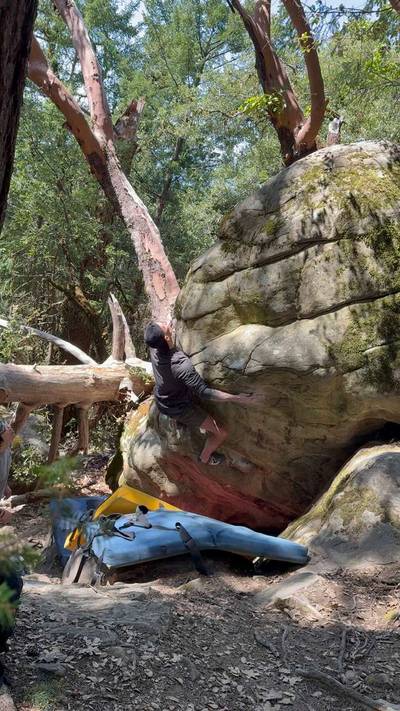 Egghead Arete v8, Castle Rock State Park - Beta Video from StinkeePete
