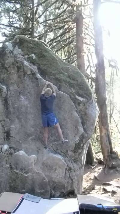 Hello, My Name Is v3, Squamish - Beta Video from chungclimbs