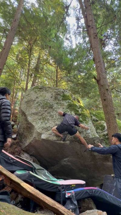 Elegant Groveling on Gravel v10, Squamish - Beta Video from pbbyeung