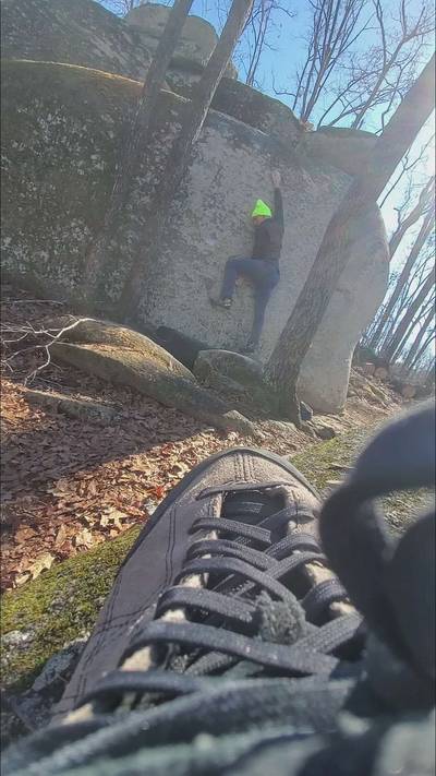 Falling Up v7, Boat Rock - Beta Video from JohnMcCauley