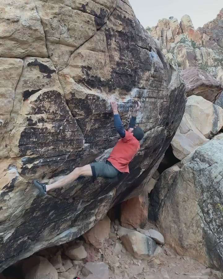 Trieste v15 First Creek Canyon, Red Rock Bouldering Watch Beta Videos