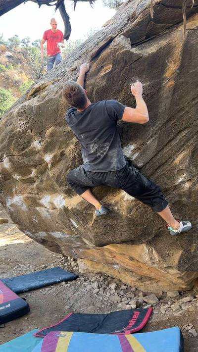 Scrawny Right v7, Joe's Valley - Beta Video from travieggg