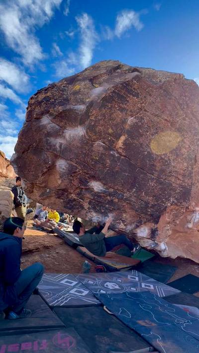 Underachiever v8, Moe's Valley - Beta Video from sam.meow