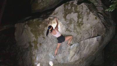 Pocket Problem v4, Squamish - Beta Video from roseyallday