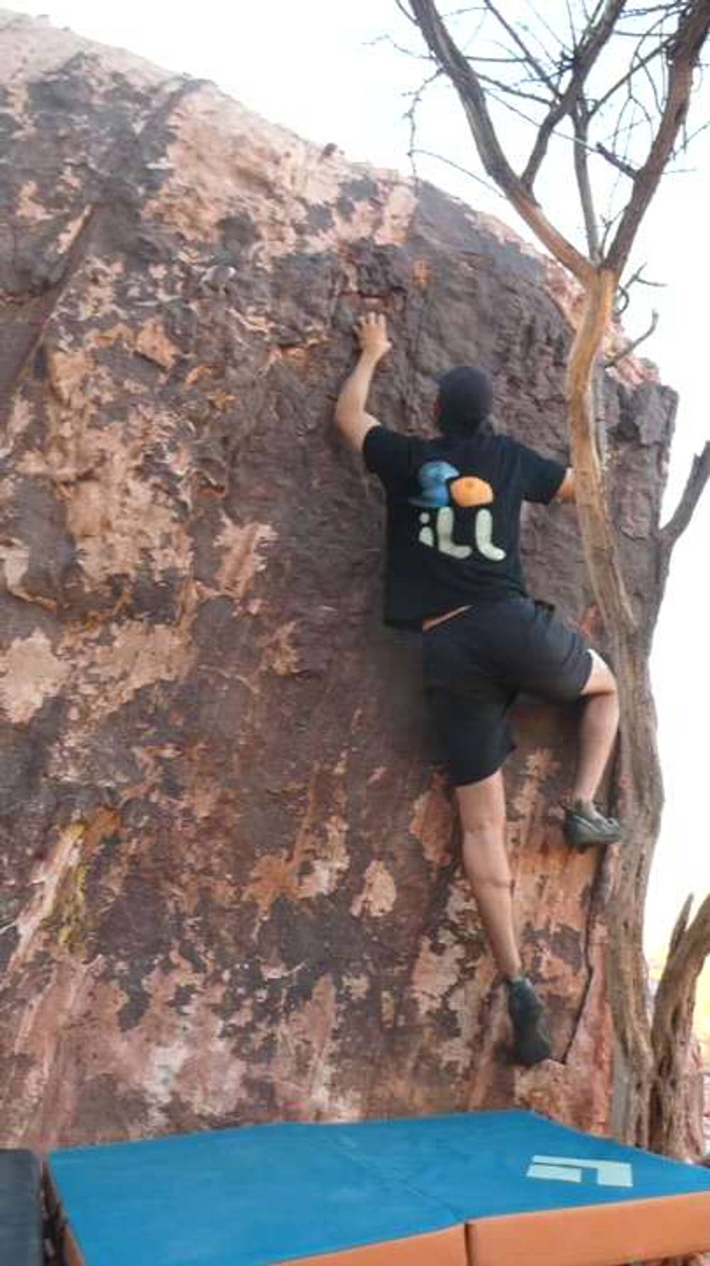 Warm Up Northwest Face Right v1, Red Rock - Beta Video from vilardo24