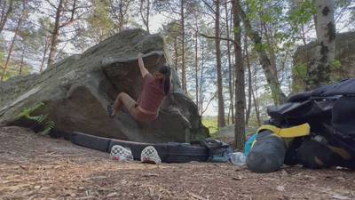 Le Toit Triangulaire v3, Fontainebleau - Beta Video from shanslowclimbs
