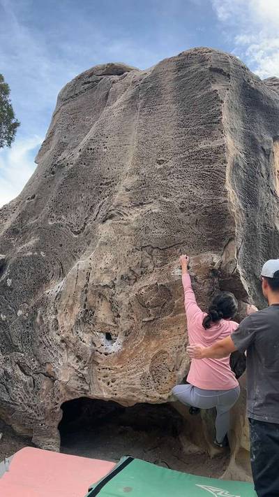 Desparête v3, Joe's Valley - Beta Video from kimikoclimbs