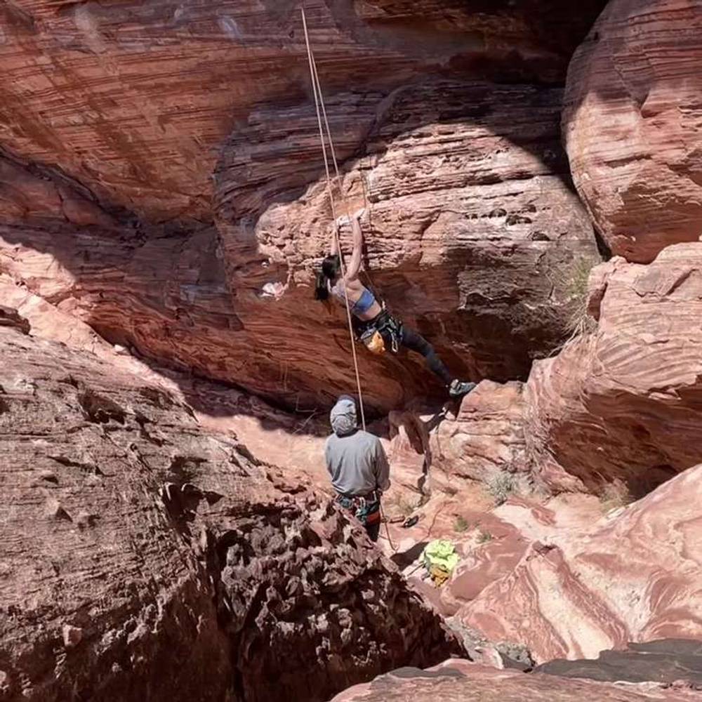 Cannabis 5.12a, Red Rock - Beta Video from liyuan