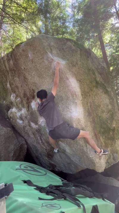 Mr. Bigglesworth Low v10, Squamish - Beta Video from tylerchalks