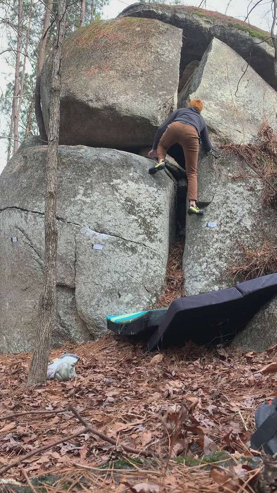 Tree Crack v2, Boat Rock - Beta Video from PinchAvoider