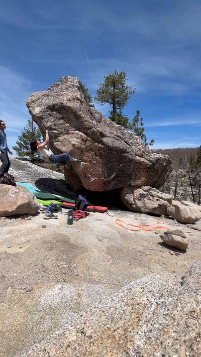 Bump & Grind v5, Lake Tahoe - Beta Video from naomisolo