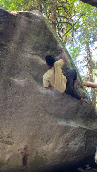 Chicken Lips and Assholes v6, Squamish - Beta Video from onassisclimbs