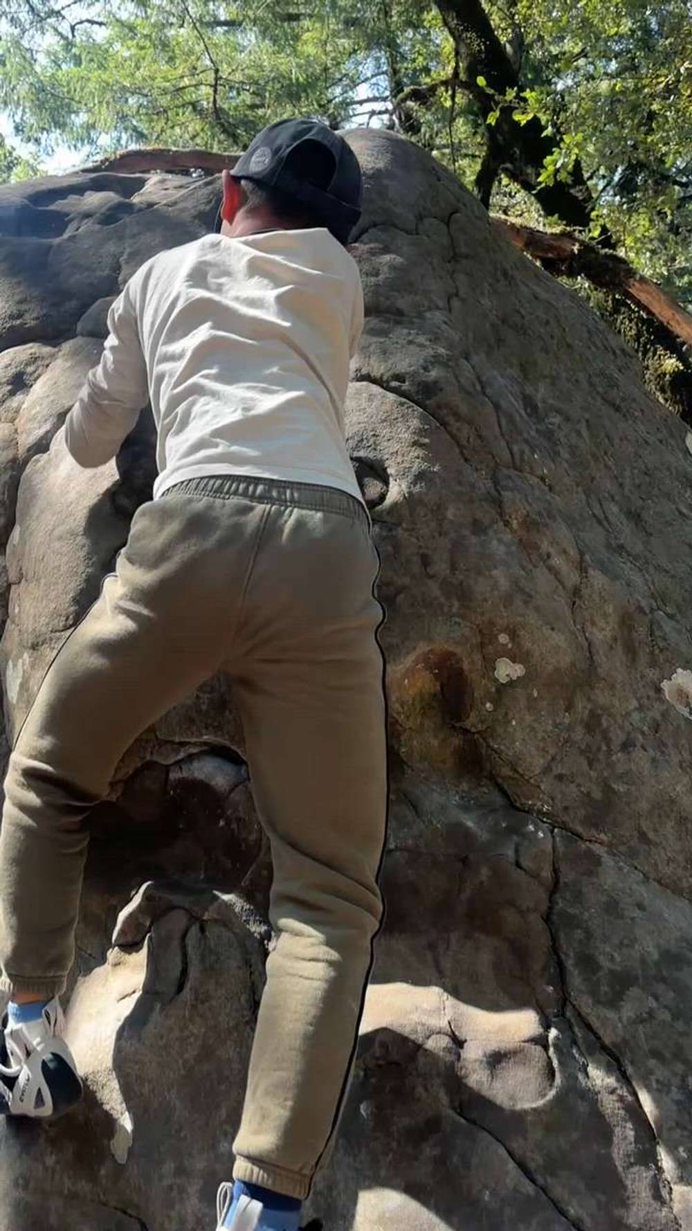 Unnamed Huecos v0, Castle Rock State Park - Beta Video from Harmless_Potatoe