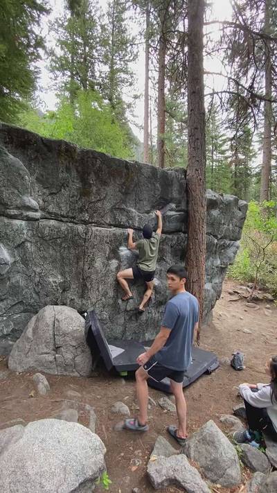 Band of Gypsies v0, Leavenworth - Beta Video from average.jug