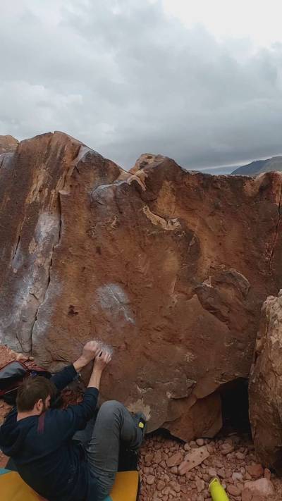 Pink Voltage v4, Red Rock - Beta Video from gaorlov