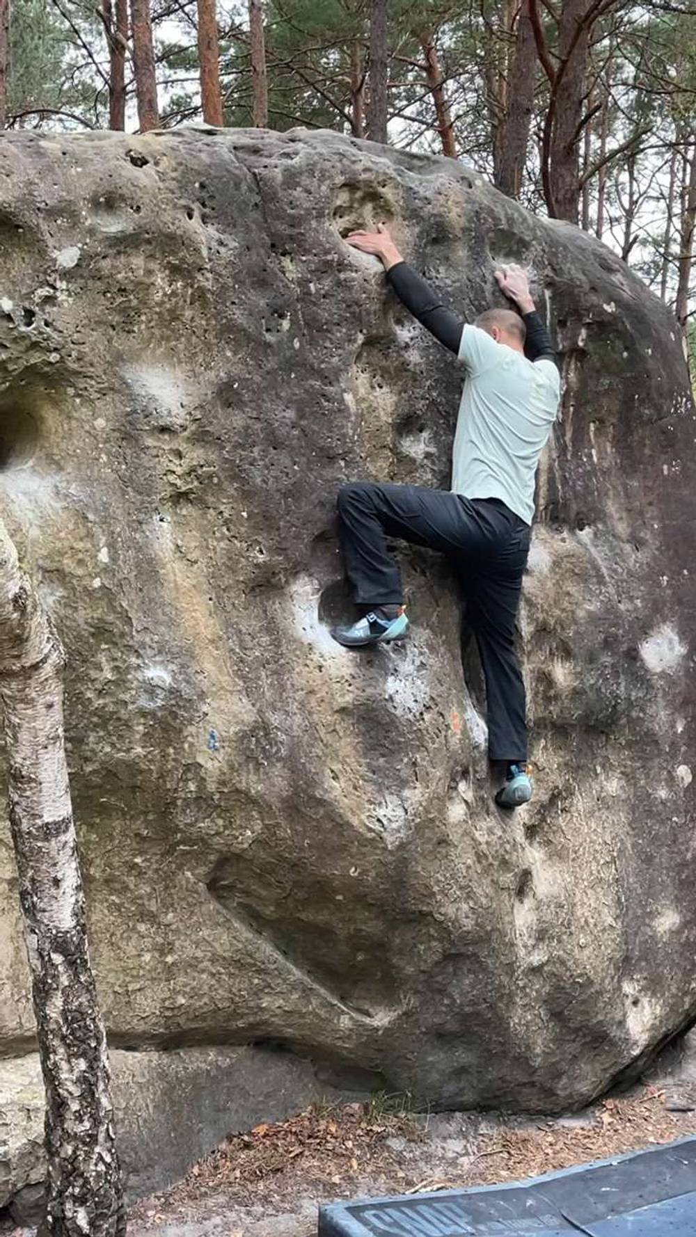 Les Eaux Claires v0, Fontainebleau - Beta Video from MarioTheClimber