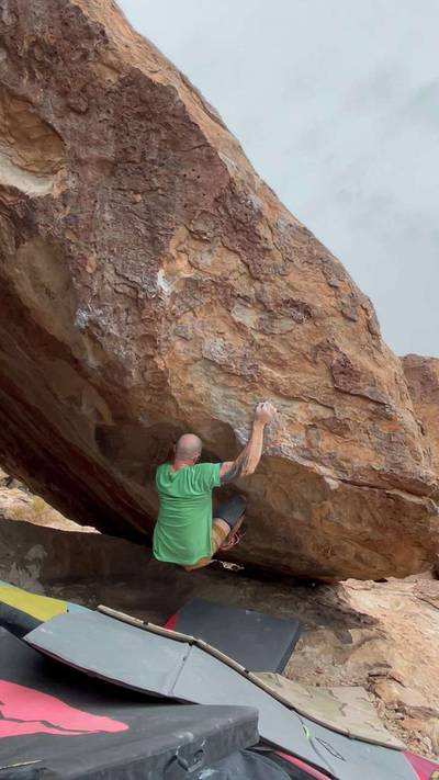 Paleozoic v7, Hueco Tanks - Beta Video from vaya_con_doggos