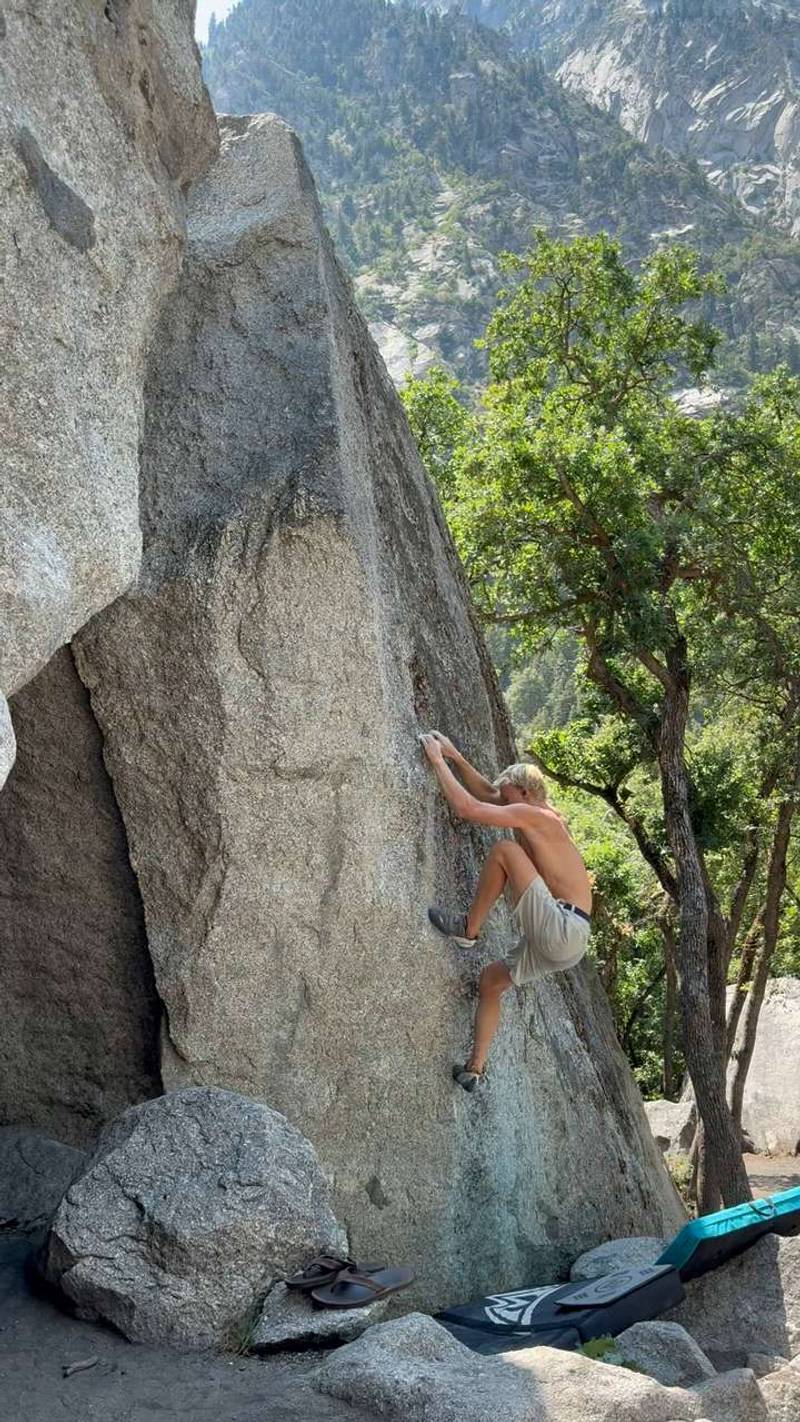 Left Side Direct Sit v7, Little Cottonwood Canyon - Beta Video from RNR_Sendy