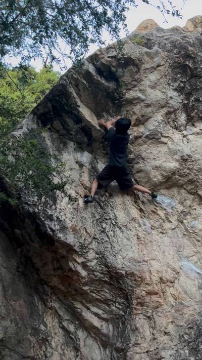 Center Overhang v4, Berkeley - Beta Video from Treys
