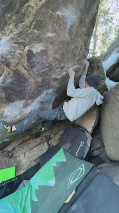Valhalla v7, Flagstaff Mountain, CO - Beta Video from cmclimbs