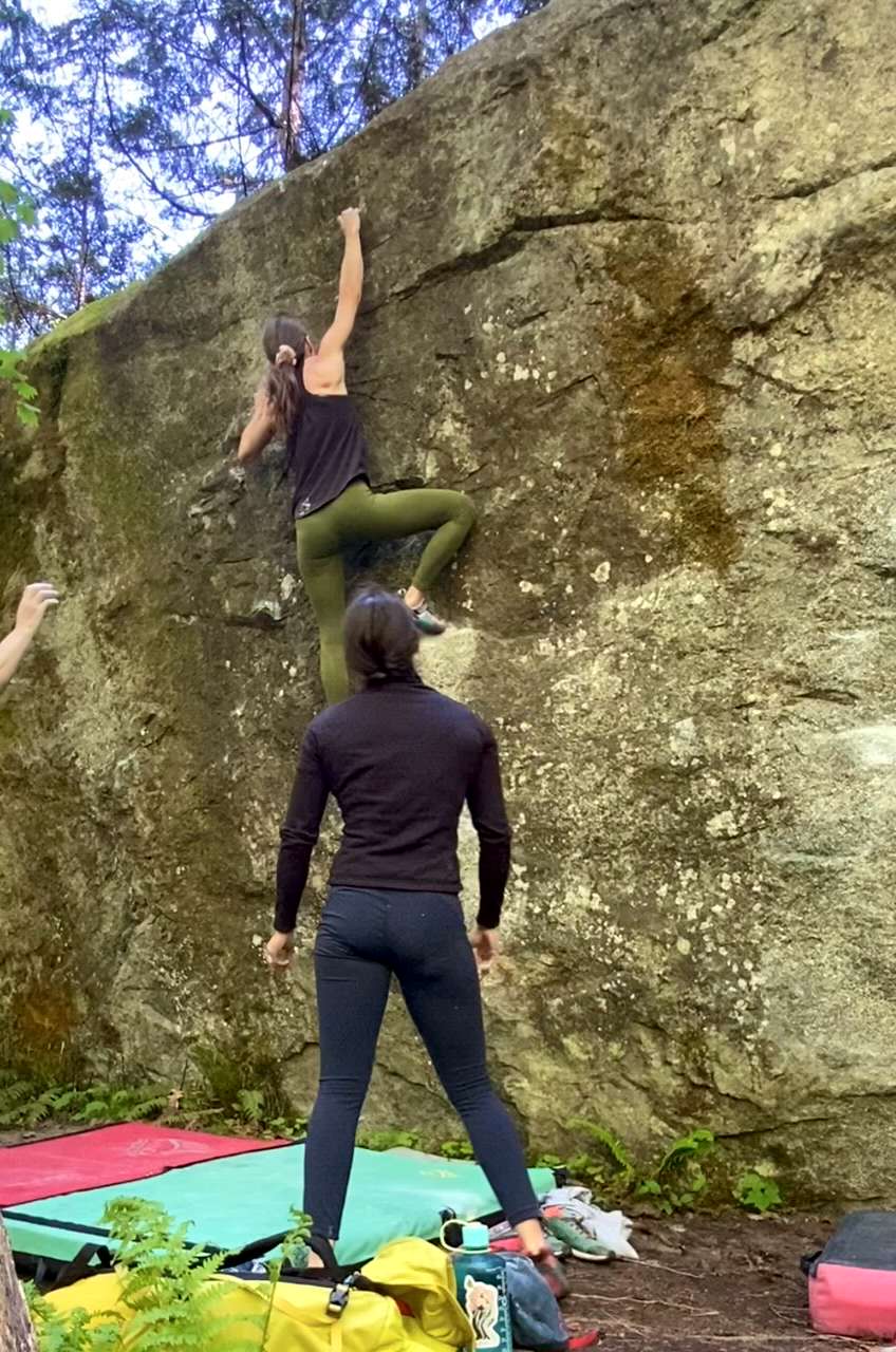 G-force Accelerator v8 - Paradise Valley, Squamish Bouldering