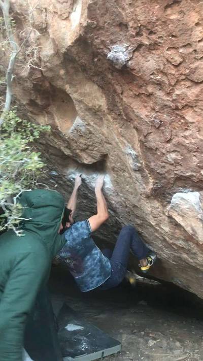 Big Iron on His Hip v7, Hueco Tanks - Beta Video from jooeyleee