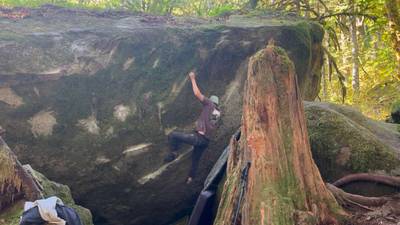 Spanish Fly v8, Index - Beta Video from daBoulder