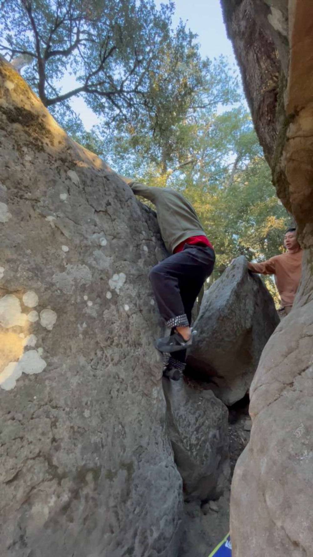 Spoon Arete v1, Castle Rock State Park - Beta Video from brendang