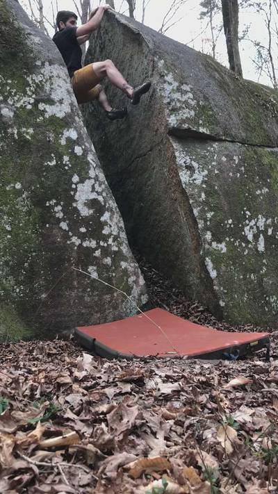 Right Arête v0, Boat Rock - Beta Video from wreilova
