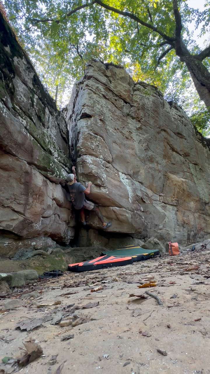 Nebuchadnezzar's Dream v3 - Moss Rock Preserve Bouldering - Watch Beta ...