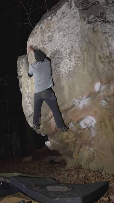Manute Bol v6, Stone Fort - Beta Video from diego_climbs_