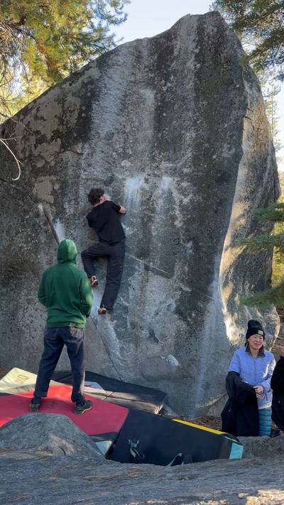 Sweet Spot v6, Lake Tahoe - Beta Video from JoeG