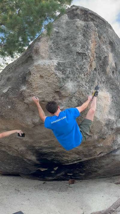 Trailside Arete v6, Black Mountain - Beta Video from aviv