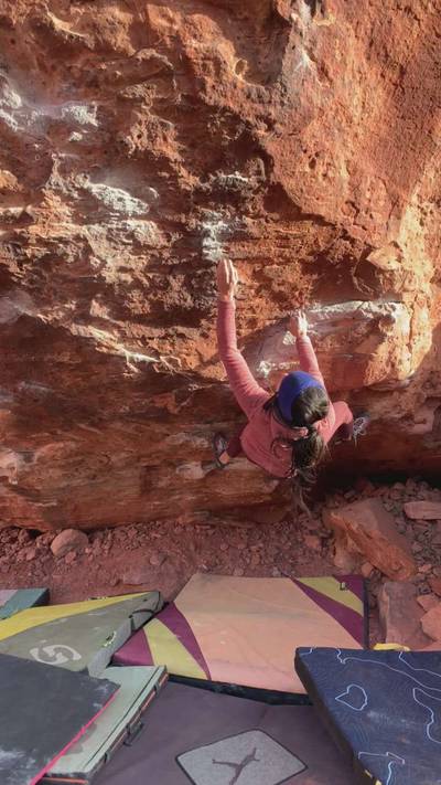 Monkey Bar Right v6, Red Rock - Beta Video from chrlauren