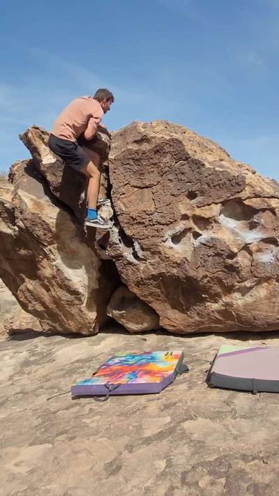Man of Leisure v0, Hueco Tanks - Beta Video from coolguyJD