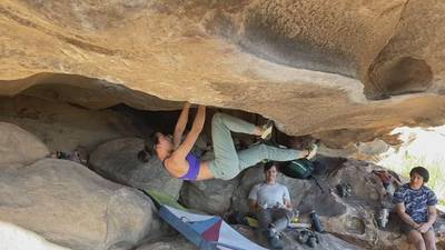 Moonshine Roof v4, Hueco Tanks - Beta Video from yangsta