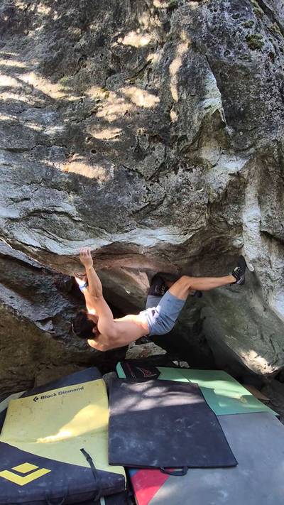 Tatonka v9, Squamish - Beta Video from Michaelt604
