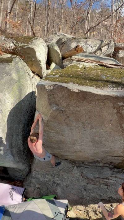 Mandibles v7, Rumbling Bald - Beta Video from griffin.climbs