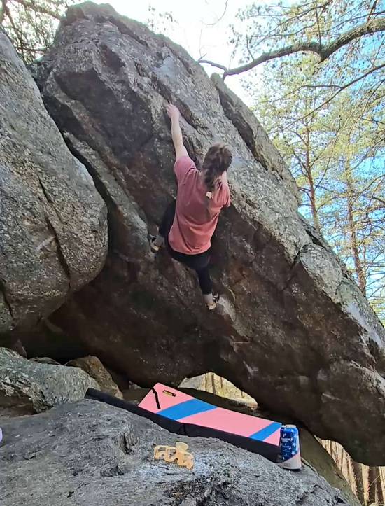 Lucifer v4, Dixon School Road - Beta Video from cal.10
