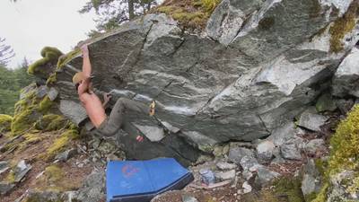 The Bone Garden v8, Squamish - Beta Video from carpediemt1223