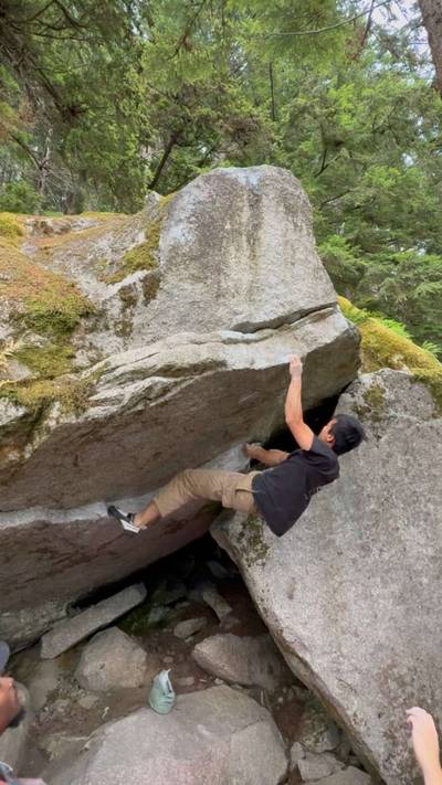Sunshine and Lollipops v6, Squamish - Beta Video from ItsWin