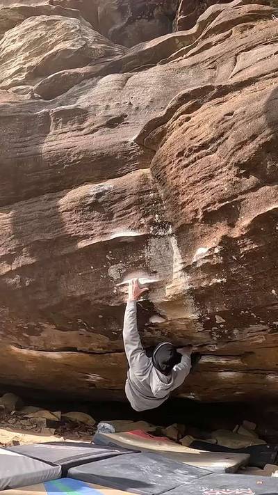 Black Snapper v7, Cowell - Beta Video from TresClimbs