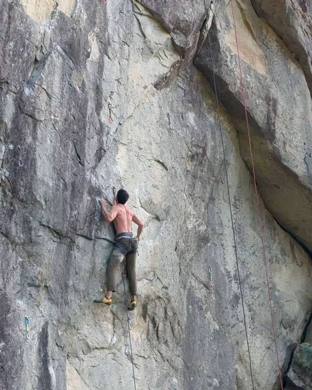 Life 5.14a, Squamish - Beta Video from tomhwright