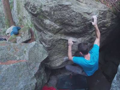 Disdain v10, Squamish - Beta Video from LukeZimmerman