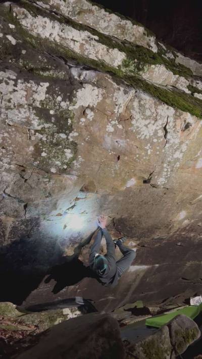 Off the Rails v10, Cowell - Beta Video from a.a.ron