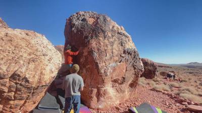 Put Your Shoes On Arete v3, Red Rock - Beta Video from ahleeneh
